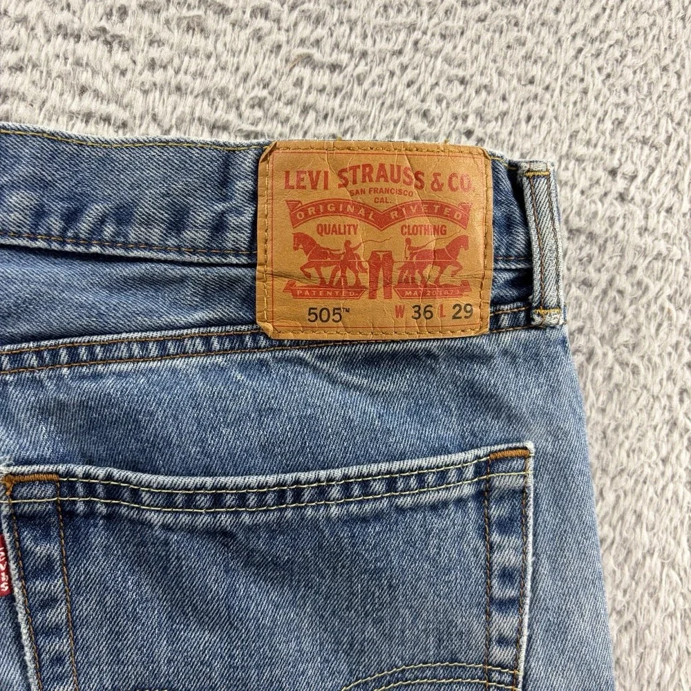 Levi 505 Jeans Mens 36x29 (Fits 36x28) Light Wash Faded Distress Leg Rip